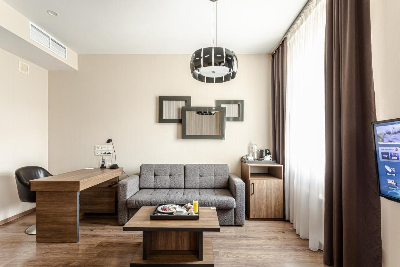 Aparthotel Senator Maidan Kiev Exterior foto