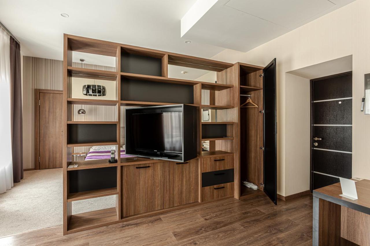 Aparthotel Senator Maidan Kiev Exterior foto