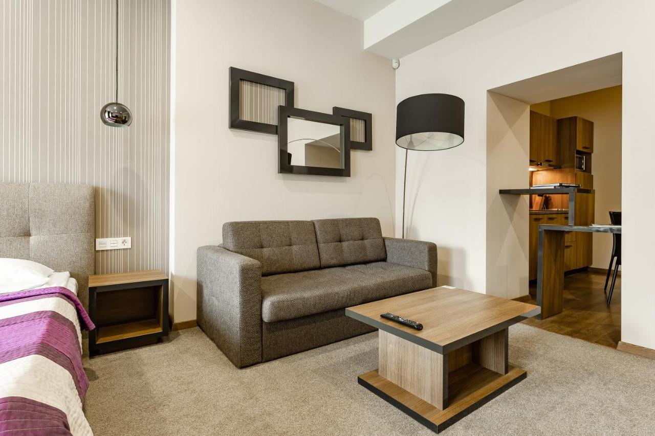 Aparthotel Senator Maidan Kiev Exterior foto