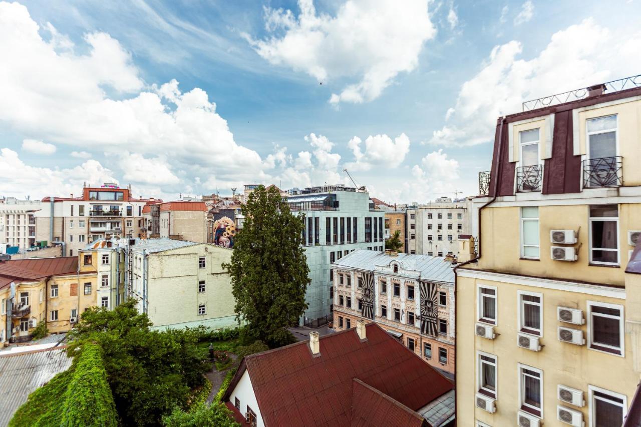 Aparthotel Senator Maidan Kiev Exterior foto