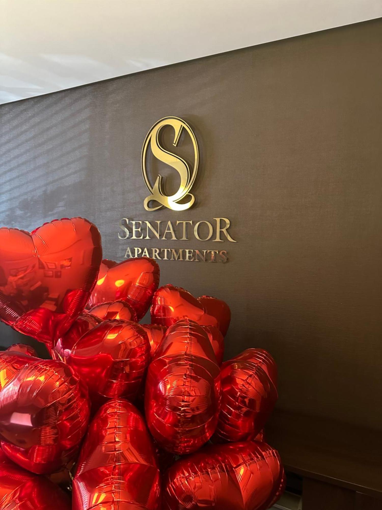 Aparthotel Senator Maidan Kiev Exterior foto